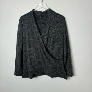 Talbots Faux Wrap Giraffe print top size 1x 1955